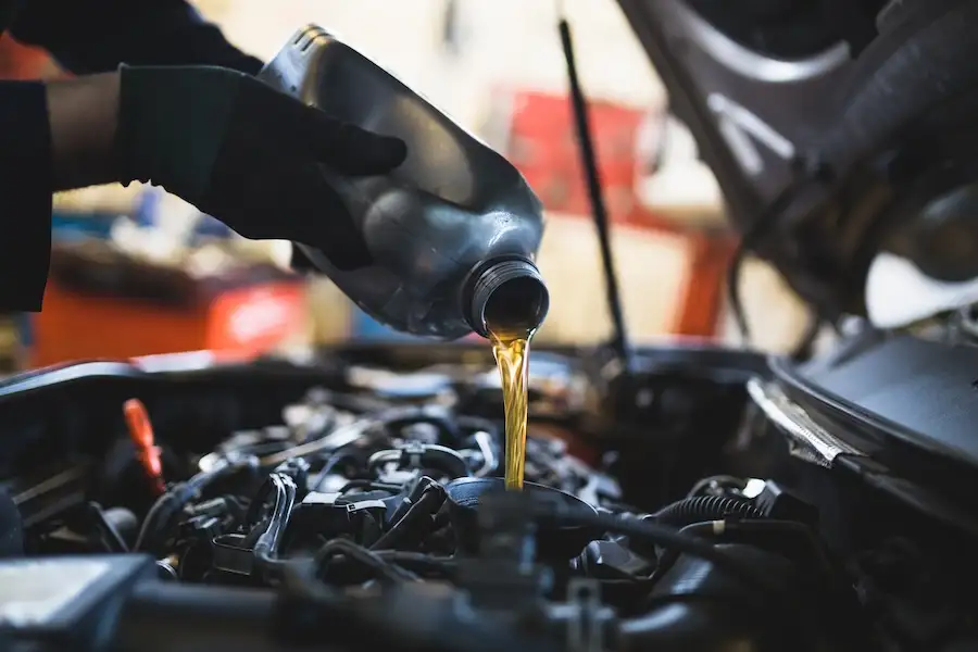 Oil Change Service In Garden City, KS